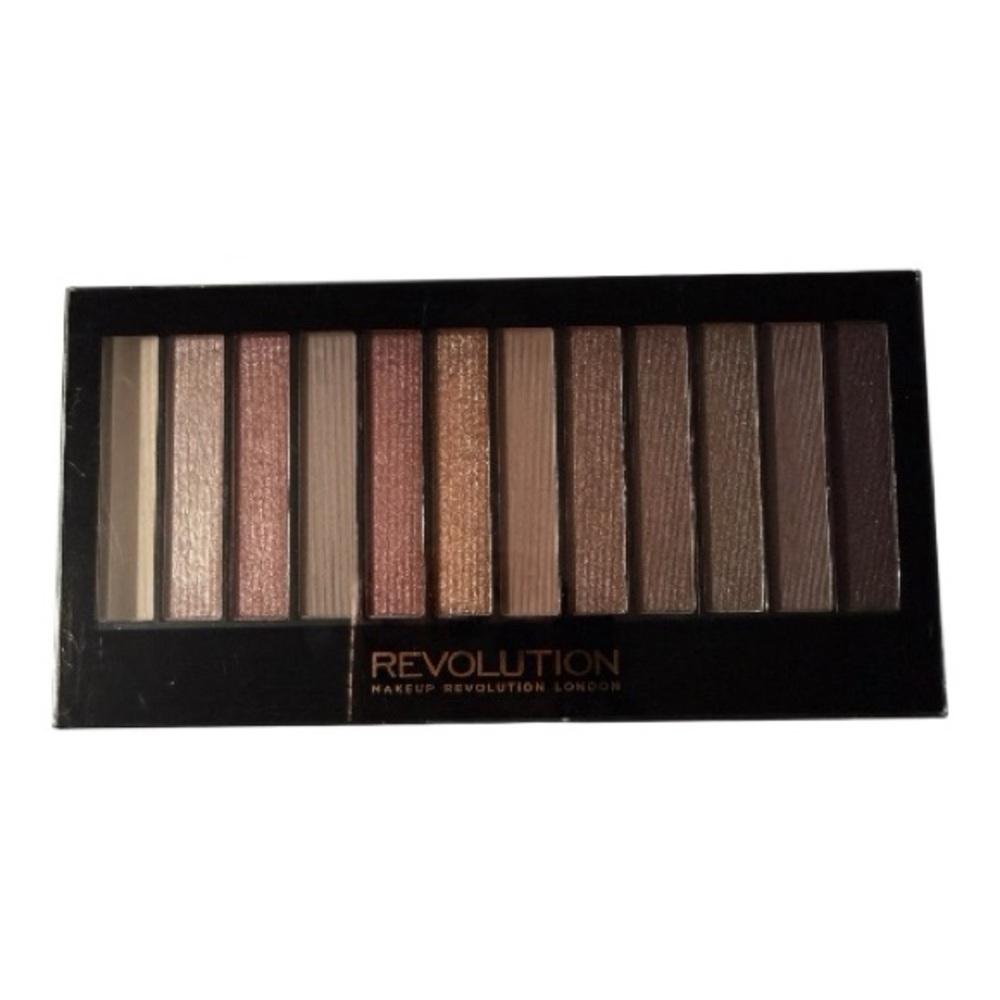 Makeup Revolution Iconic 3 Eyeshadow Palette 14 Shades New Warm Neutral